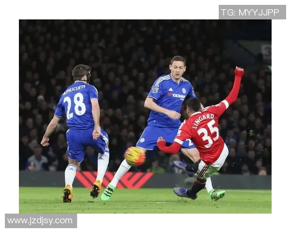 罗森伯格与阿贾克斯的巅峰对决揭示足球战术与激情的完美结合